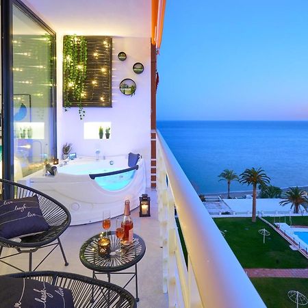 Suite Del Mar Luxury Apartment With Jacuzzi Torremolinos Luaran gambar