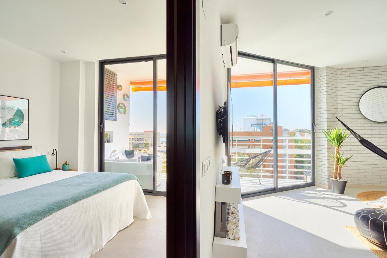 Suite Del Mar Luxury Apartment With Jacuzzi Torremolinos Luaran gambar