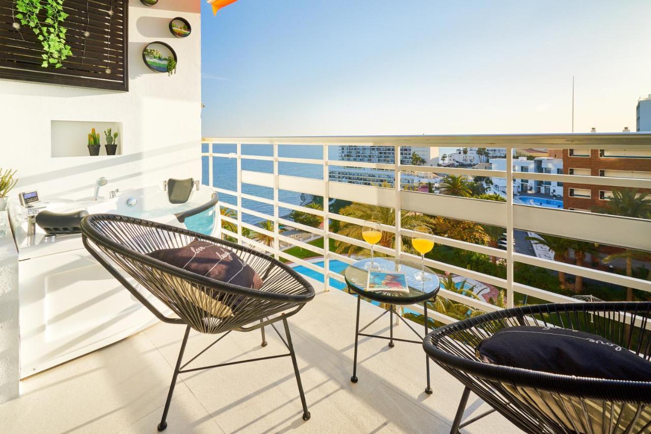 Suite Del Mar Luxury Apartment With Jacuzzi Torremolinos Luaran gambar