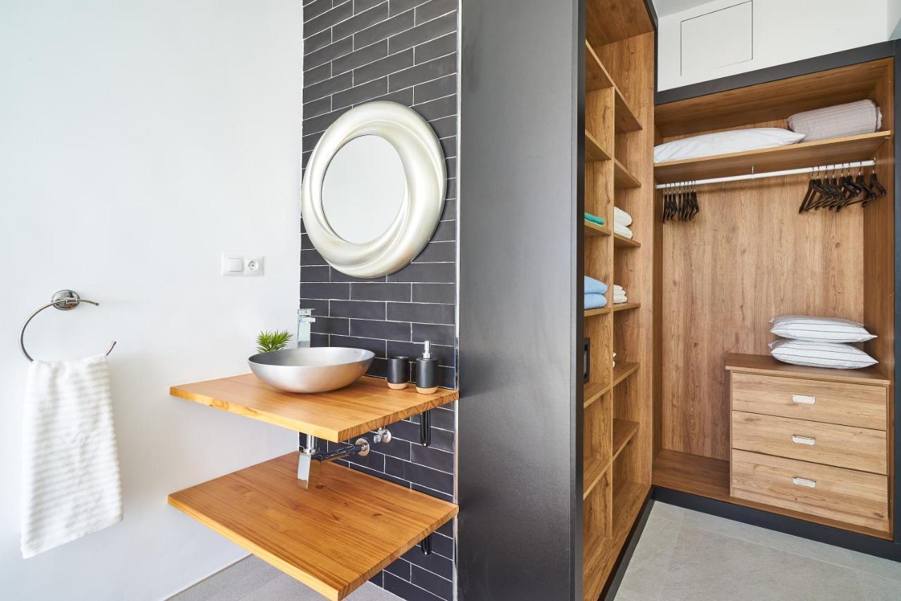 Suite Del Mar Luxury Apartment With Jacuzzi Torremolinos Luaran gambar