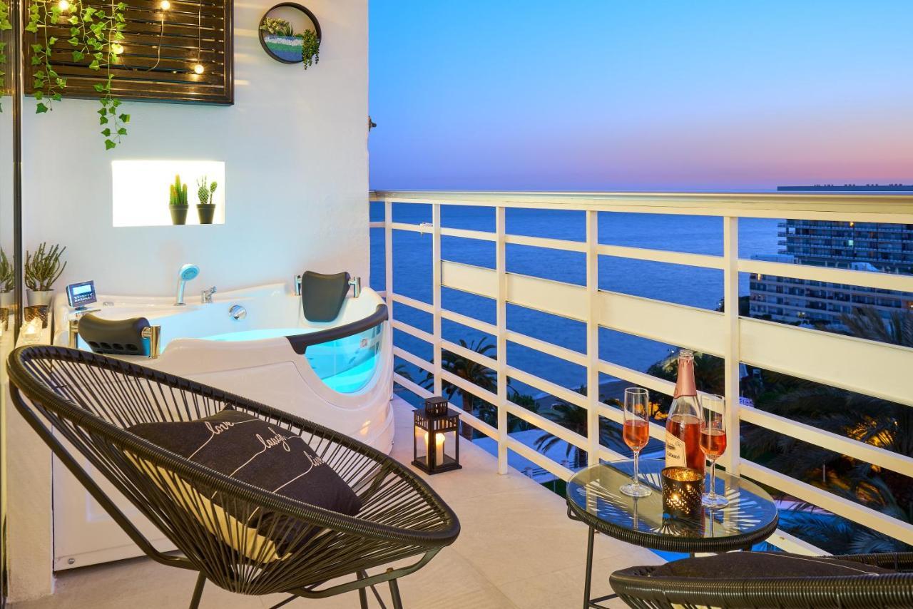 Suite Del Mar Luxury Apartment With Jacuzzi Torremolinos Luaran gambar