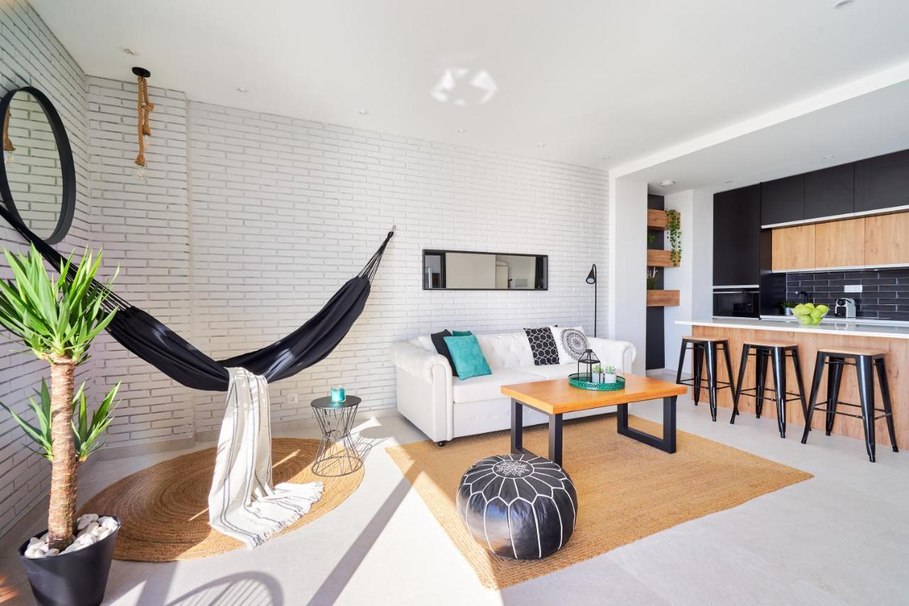 Suite Del Mar Luxury Apartment With Jacuzzi Torremolinos Luaran gambar